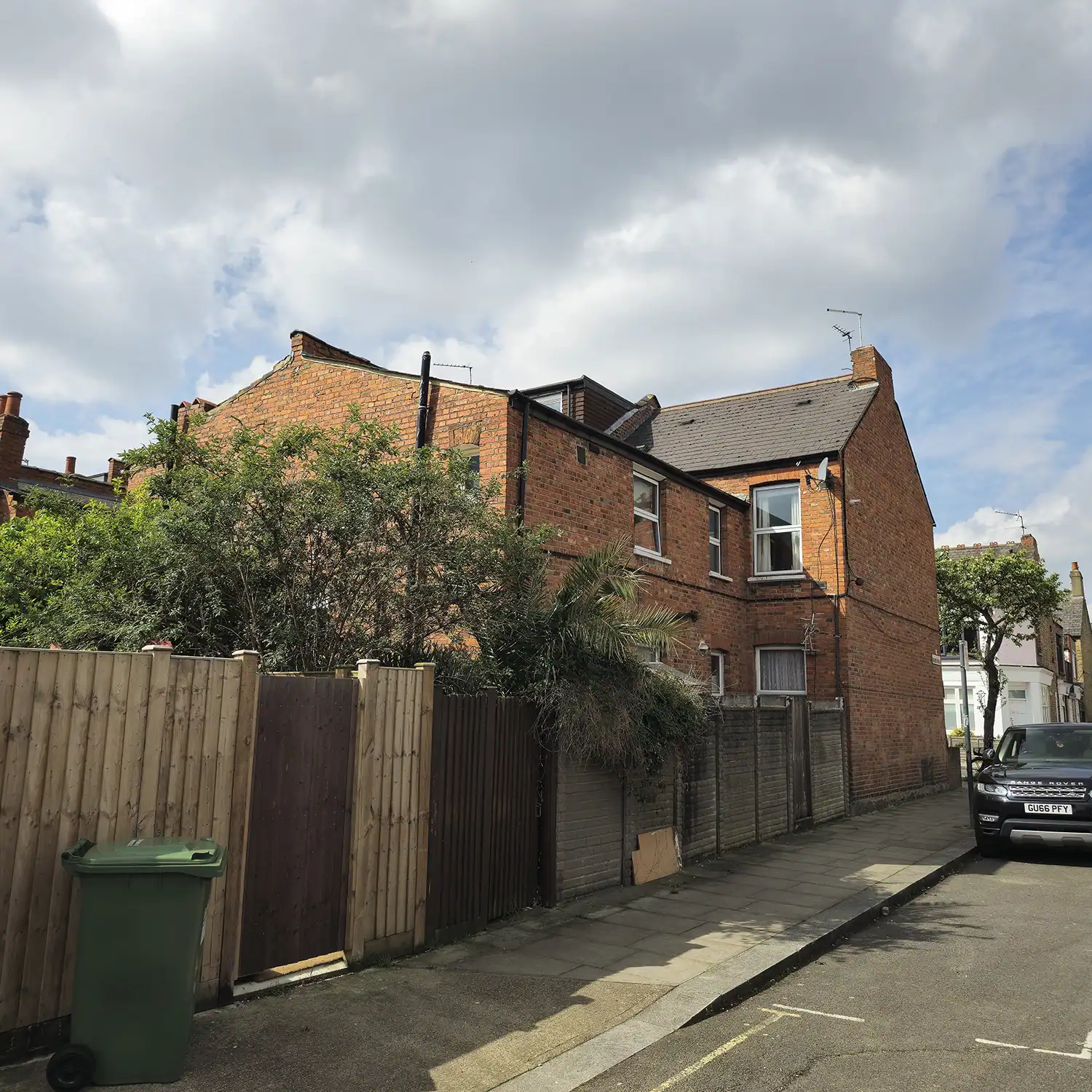 what is hip to gable loft conversion